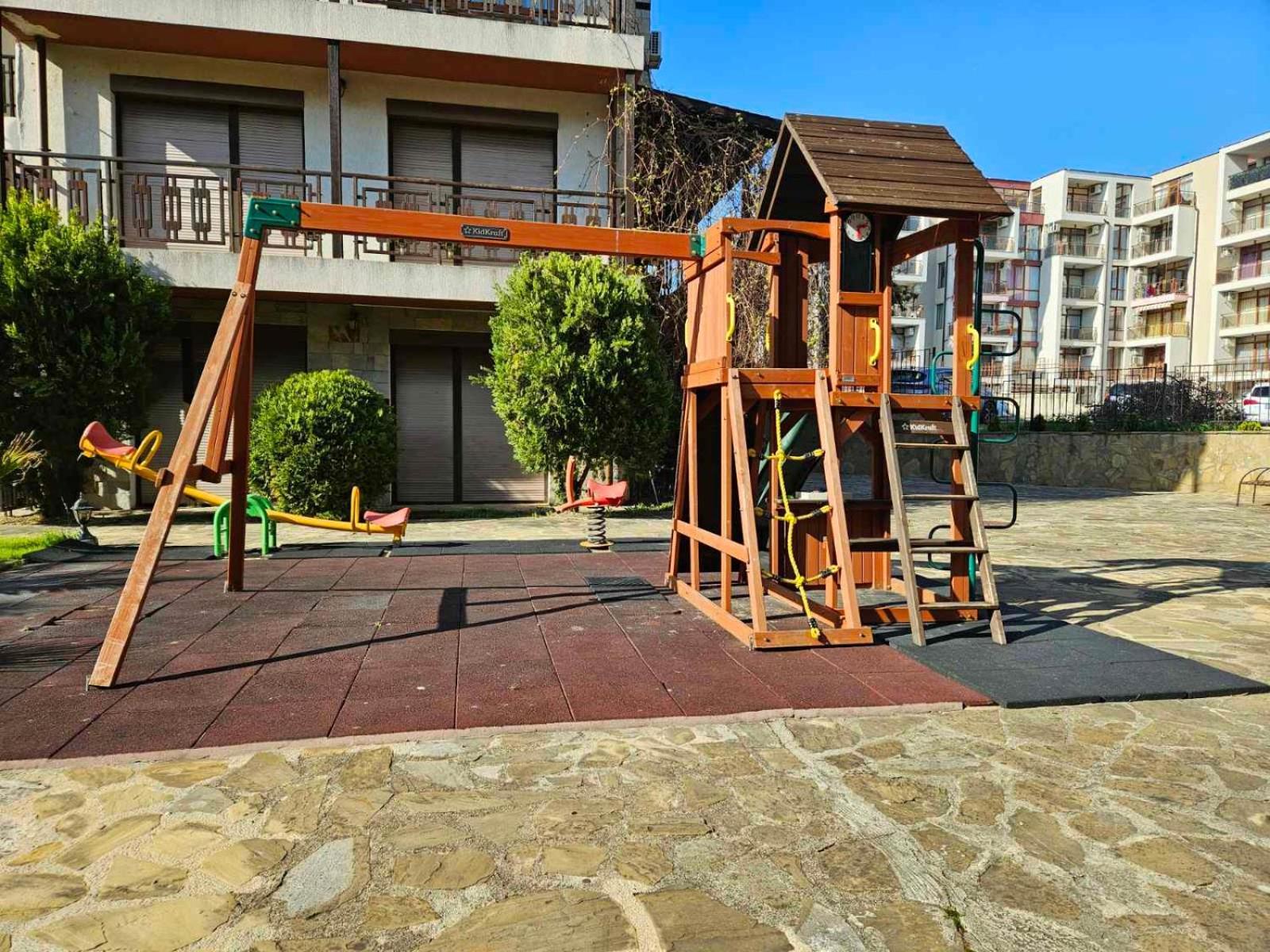 Апатаменти За Гости Sunshine И Glory Daire Sveti Vlas Dış mekan fotoğraf